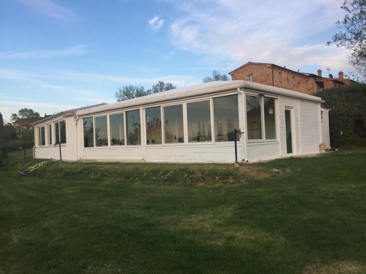 Casale Cardini Guest House Foiano Della Chiana Luaran gambar