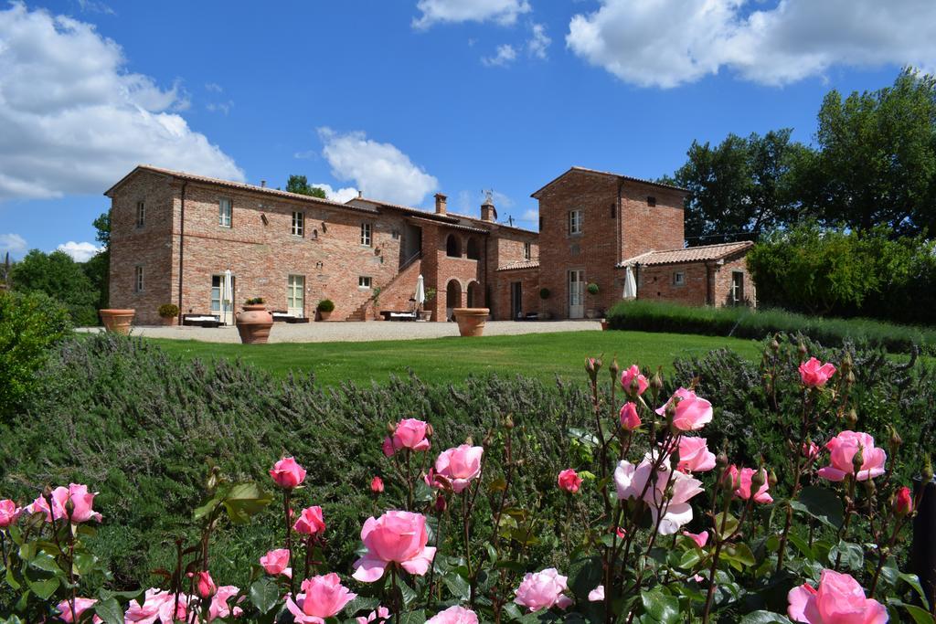 Casale Cardini Guest House Foiano Della Chiana Luaran gambar