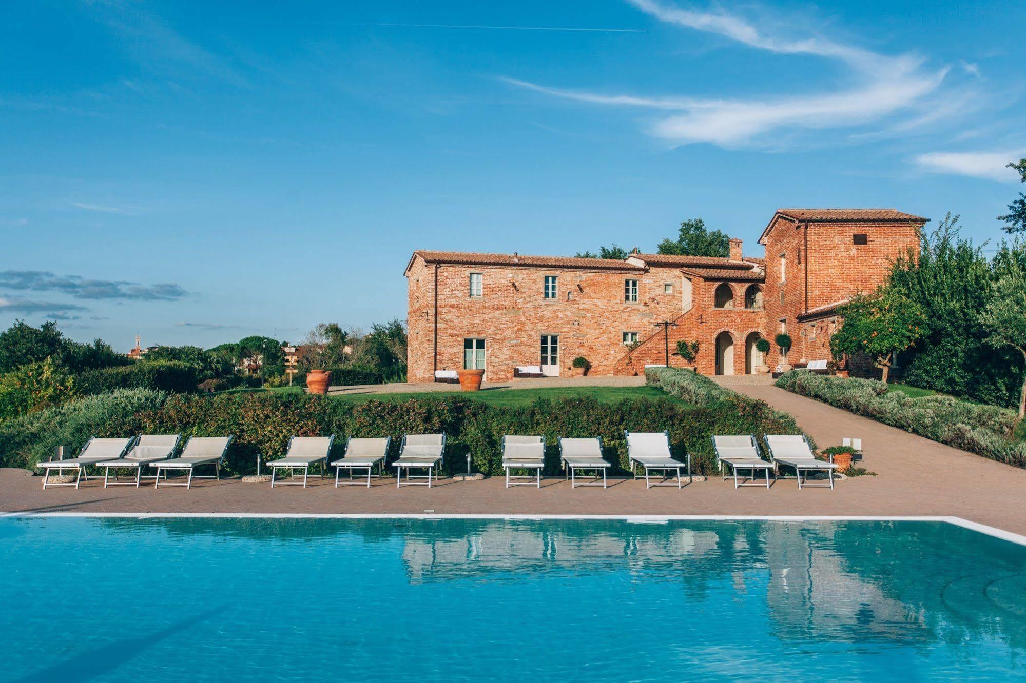 Casale Cardini Guest House Foiano Della Chiana Luaran gambar
