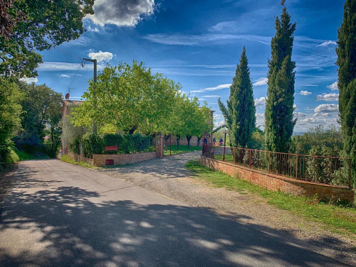 Casale Cardini Guest House Foiano Della Chiana Luaran gambar