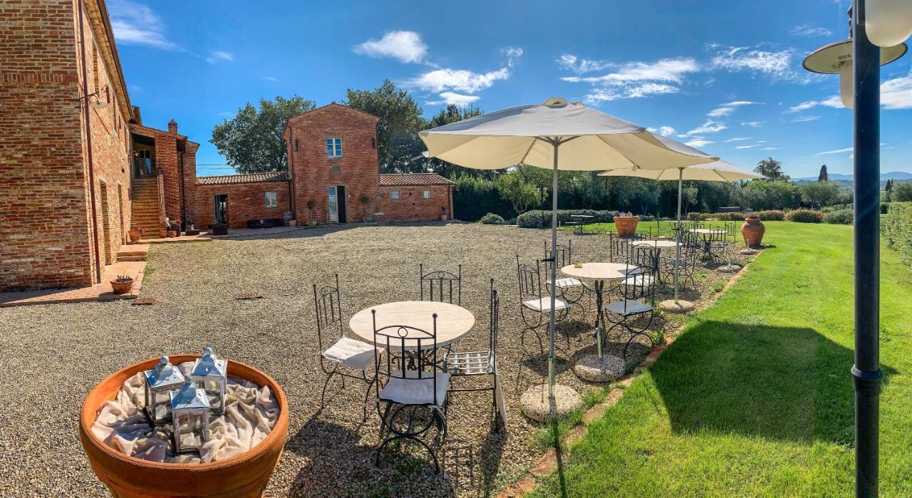 Casale Cardini Guest House Foiano Della Chiana Luaran gambar