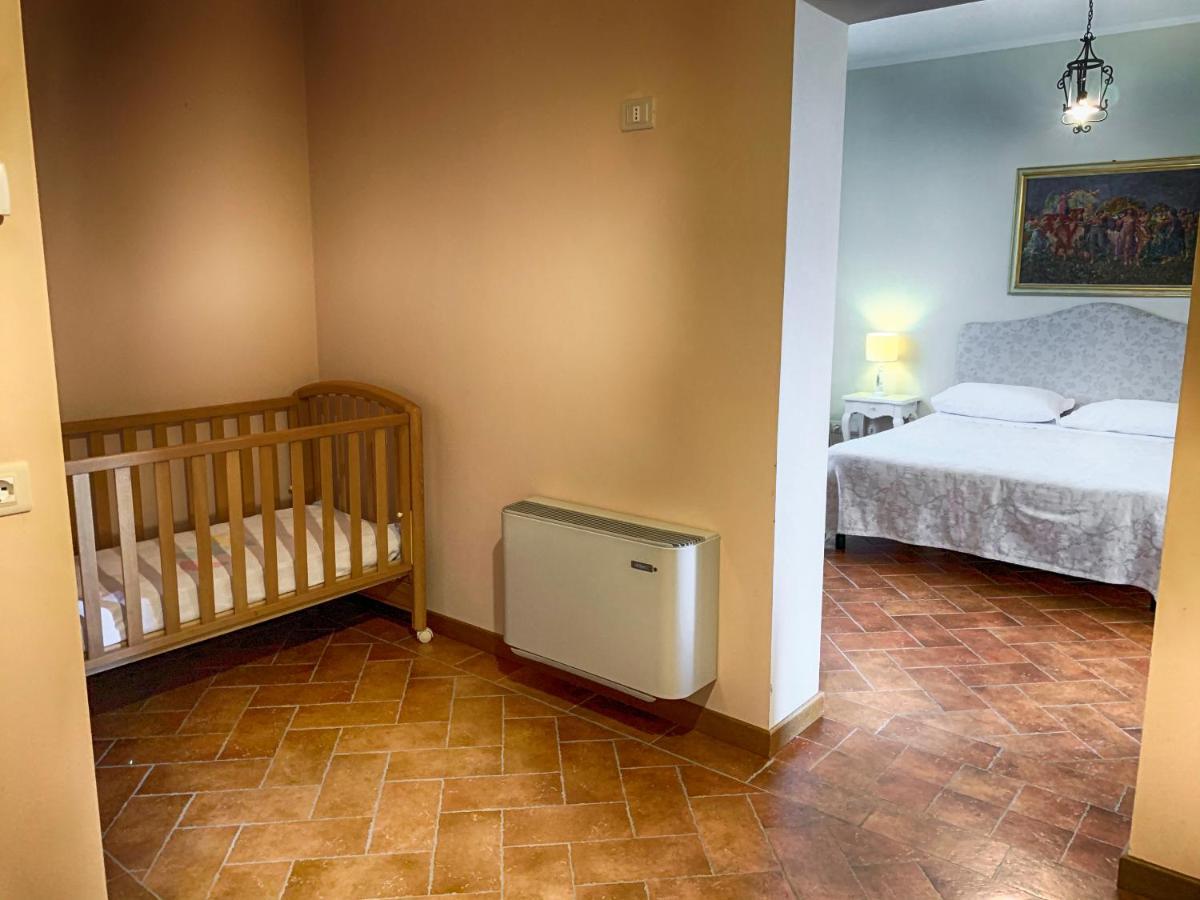 Casale Cardini Guest House Foiano Della Chiana Luaran gambar