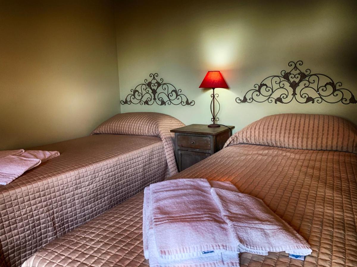 Casale Cardini Guest House Foiano Della Chiana Luaran gambar